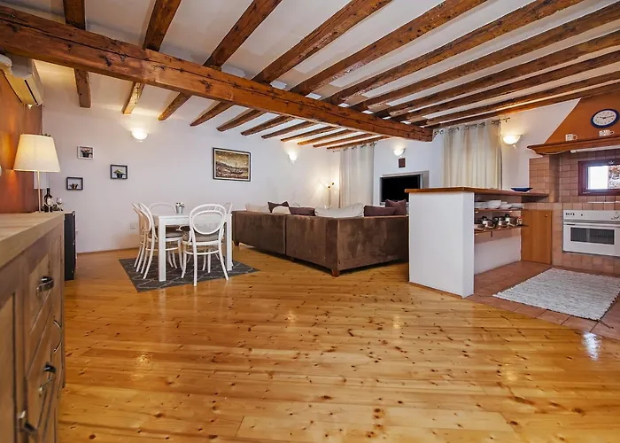 Marconi * Ρόβινι